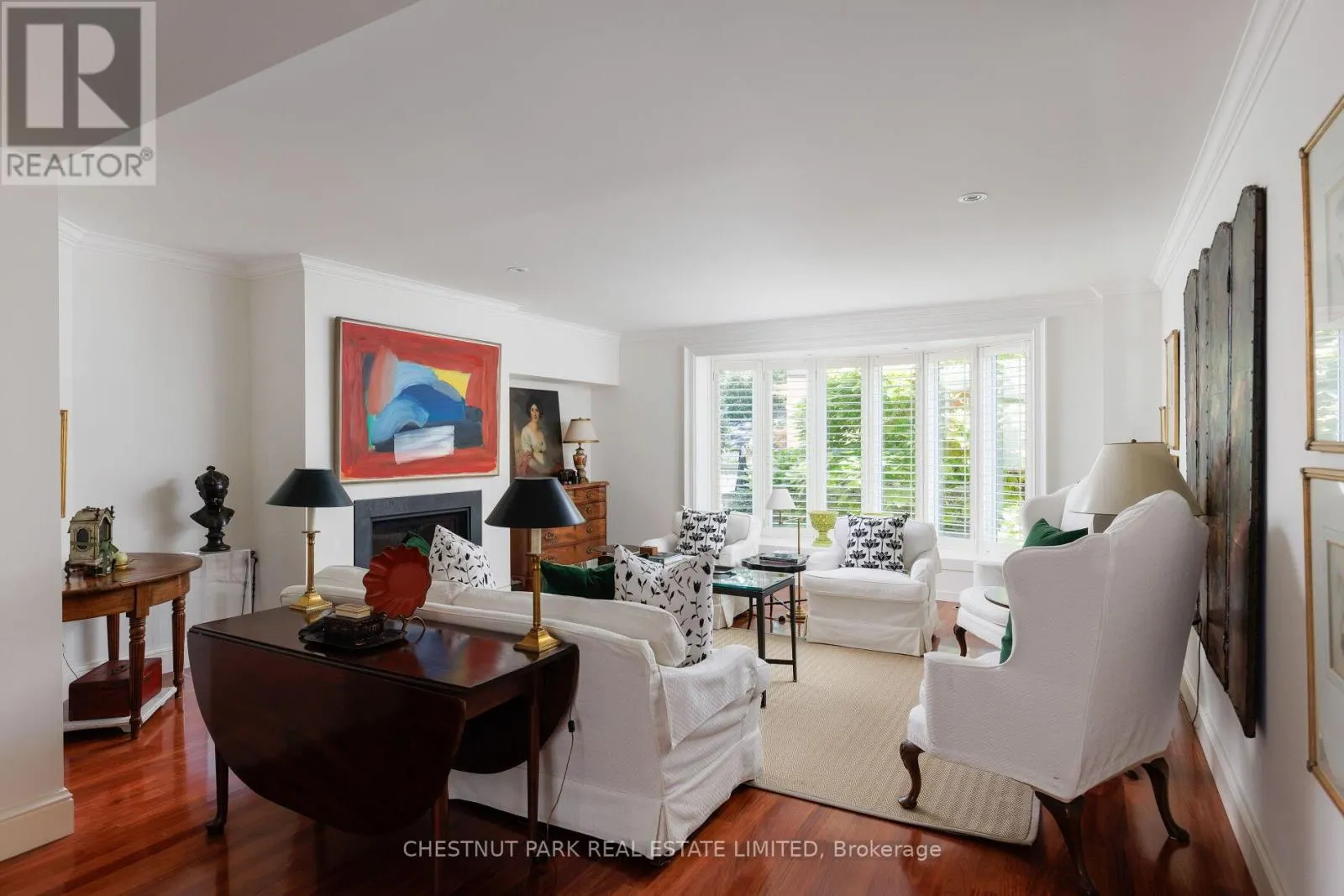TH6 - 94 CRESCENT ROAD