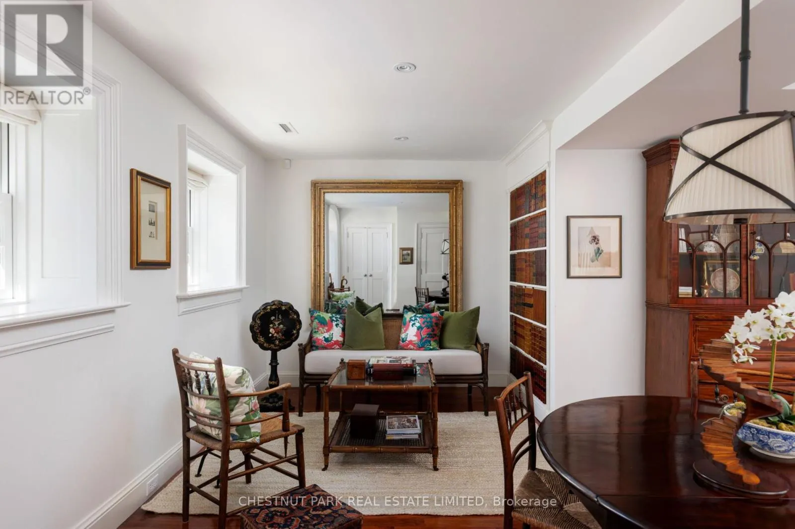 TH6 - 94 CRESCENT ROAD