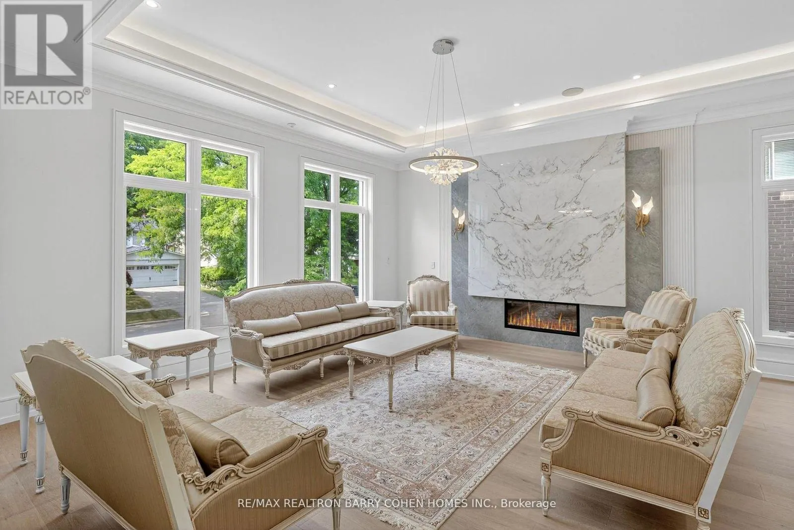35 FOURSOME CRESCENT
