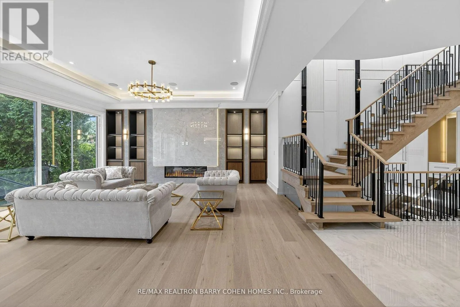 35 FOURSOME CRESCENT