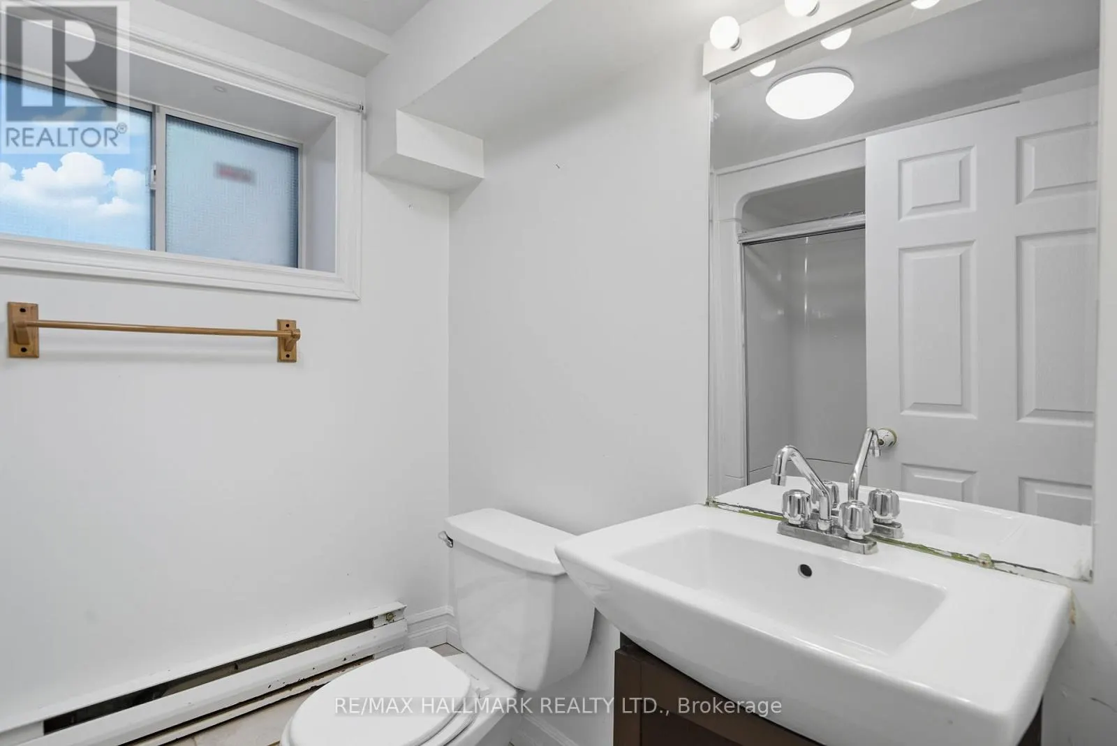 386 BELSIZE DRIVE