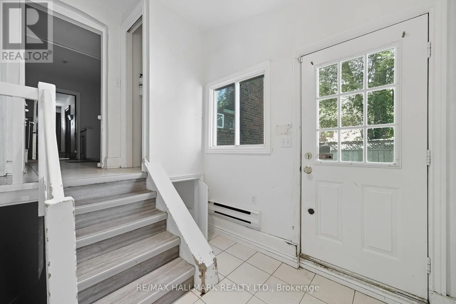 386 BELSIZE DRIVE