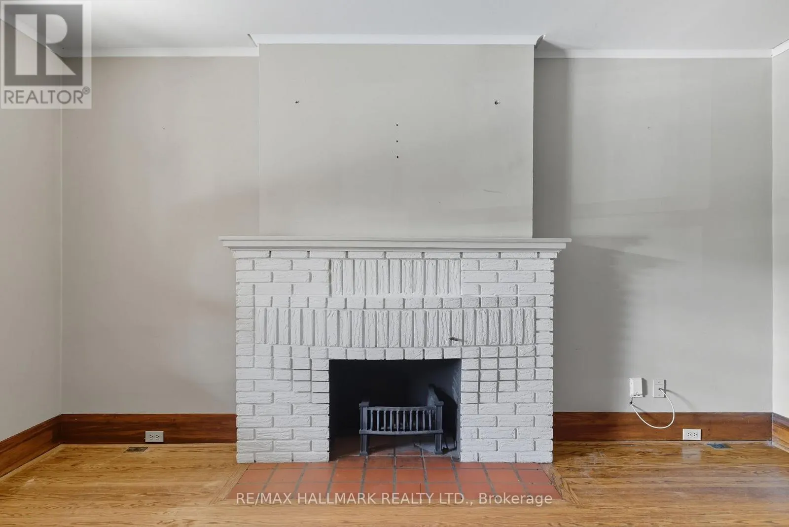 386 BELSIZE DRIVE