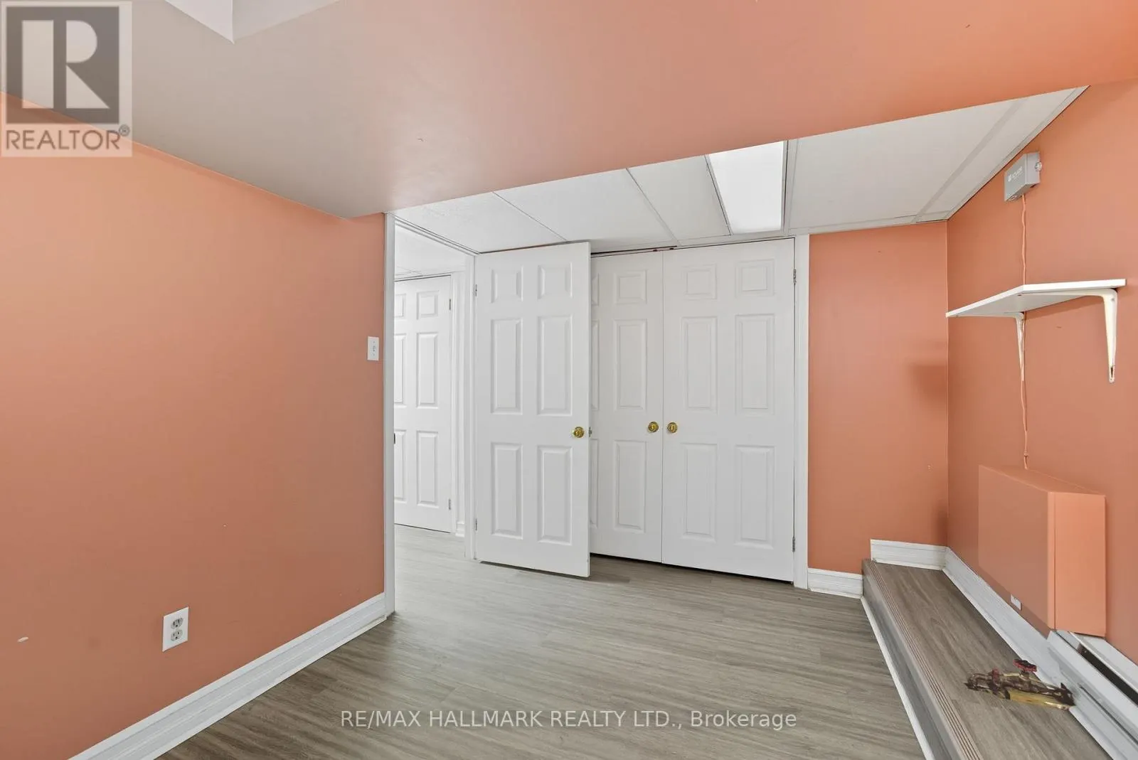 386 BELSIZE DRIVE