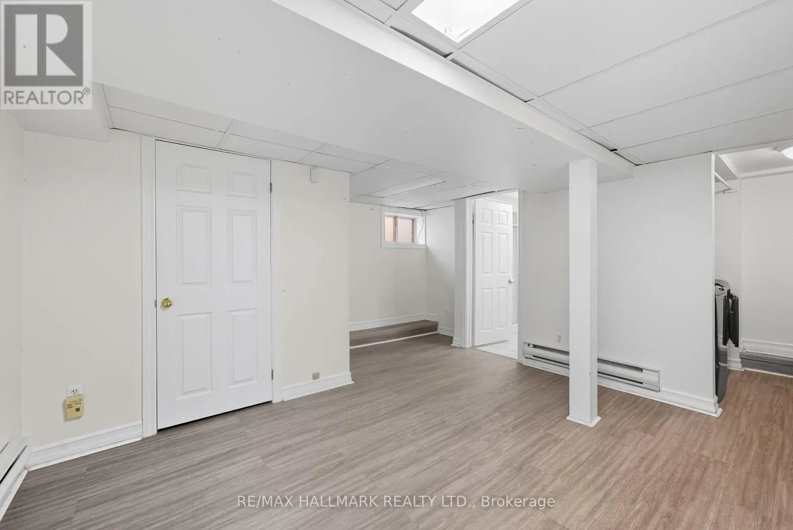 386 BELSIZE DRIVE