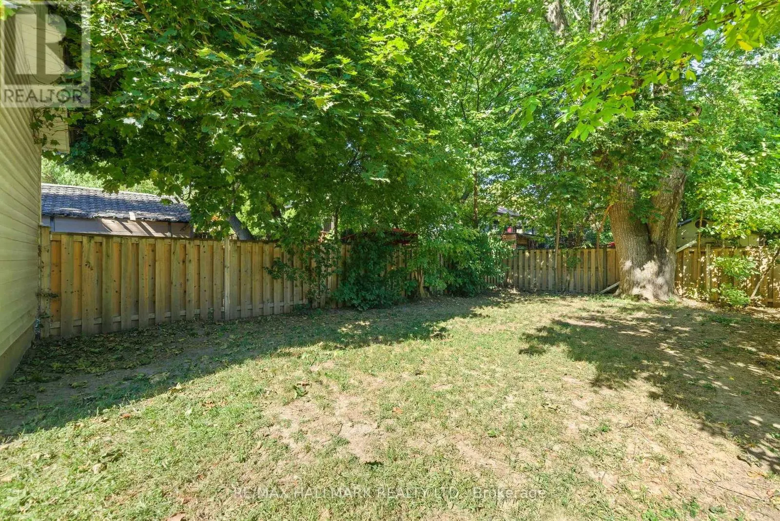 386 BELSIZE DRIVE