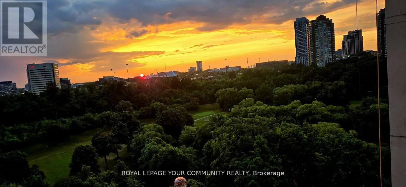 1218 - 20 EDGECLIFF GOLFWAY