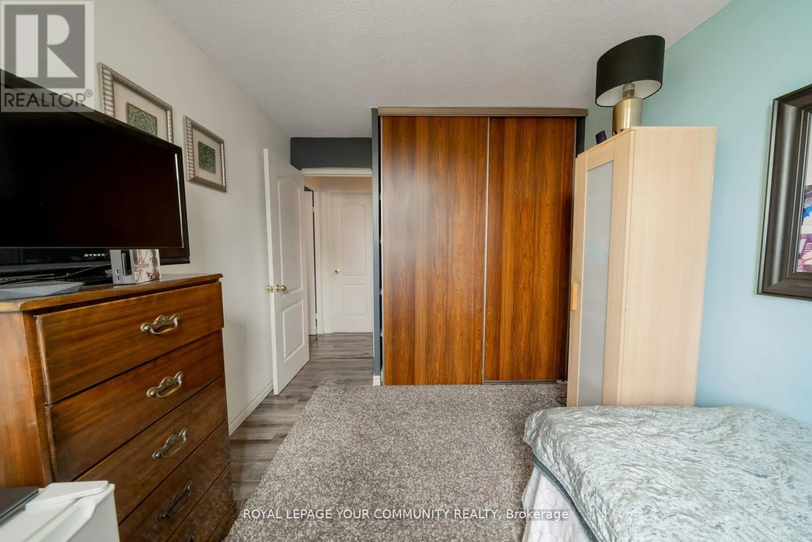 1218 - 20 EDGECLIFF GOLFWAY