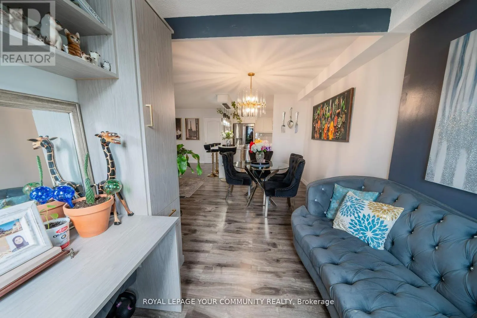 1218 - 20 EDGECLIFF GOLFWAY