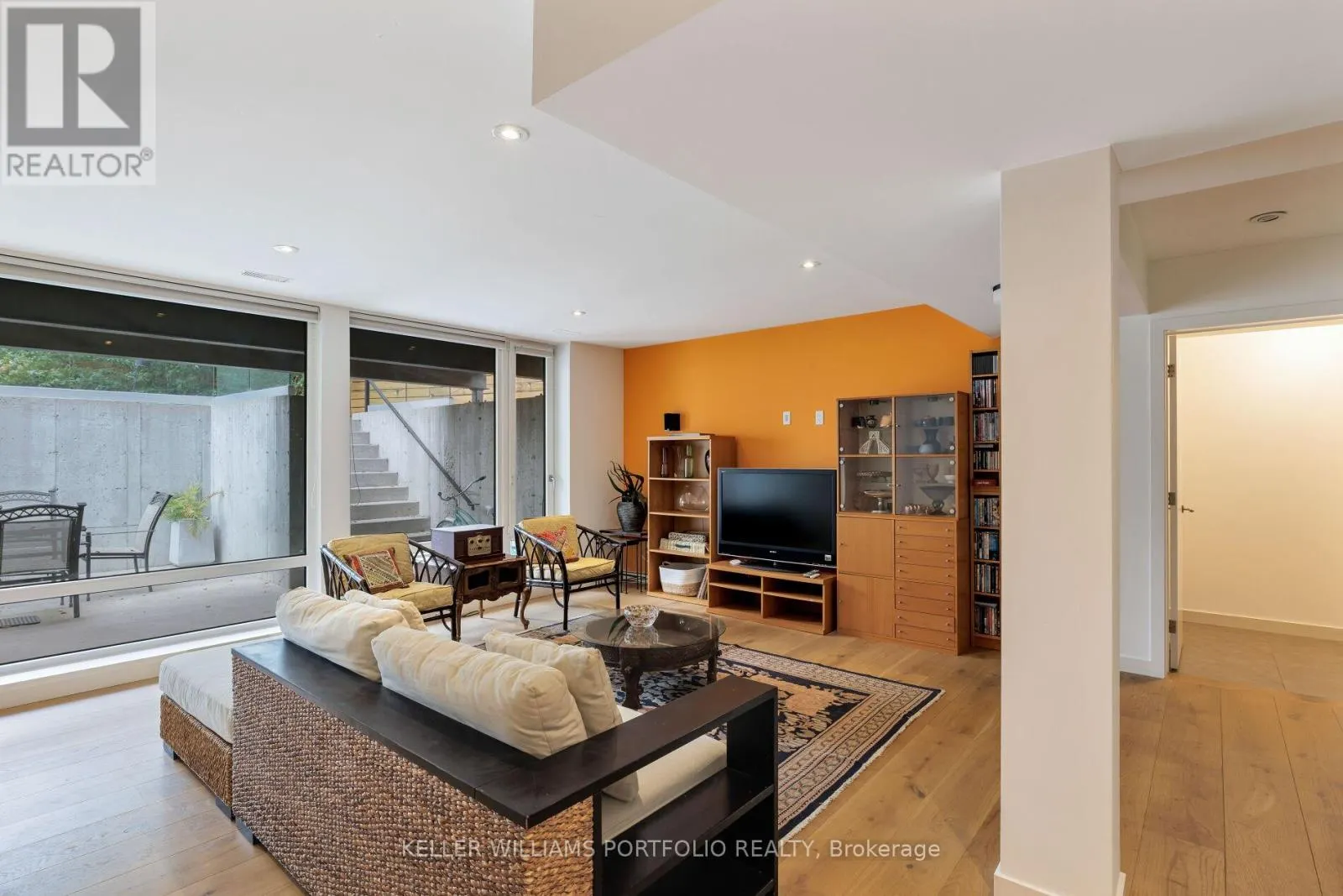 42 TALWOOD DRIVE