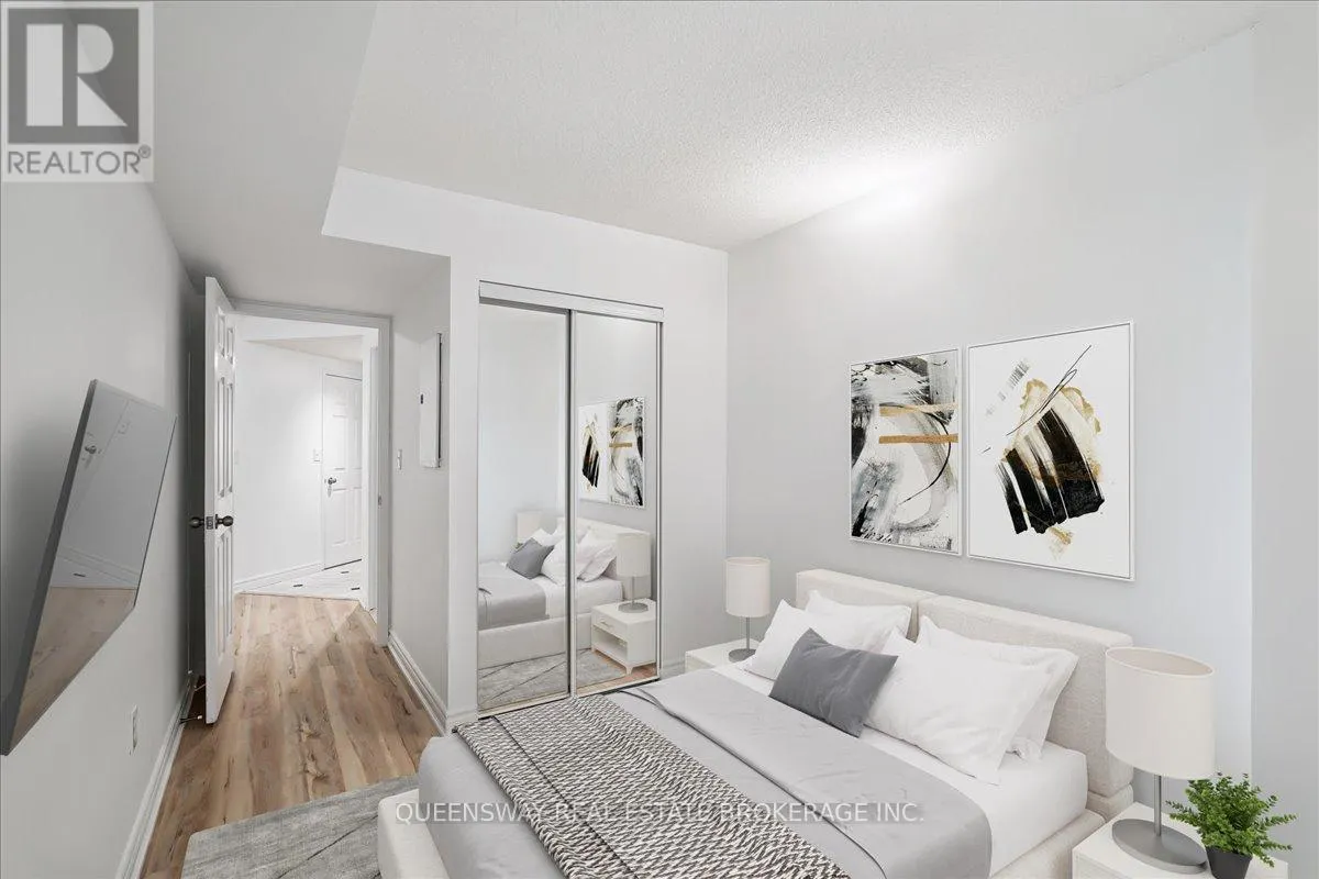 200 - 28 PEMBERTON AVENUE