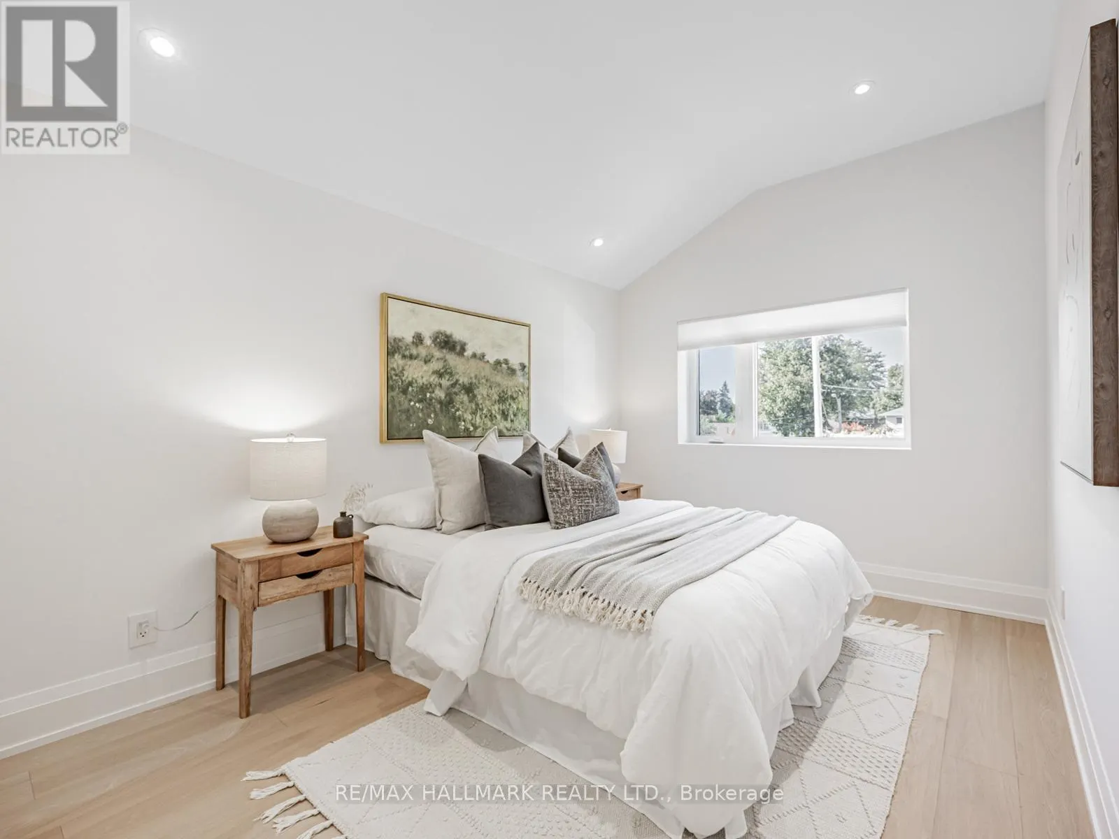 34 LANTANA COURT