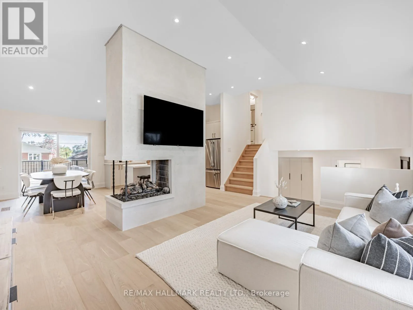 34 LANTANA COURT