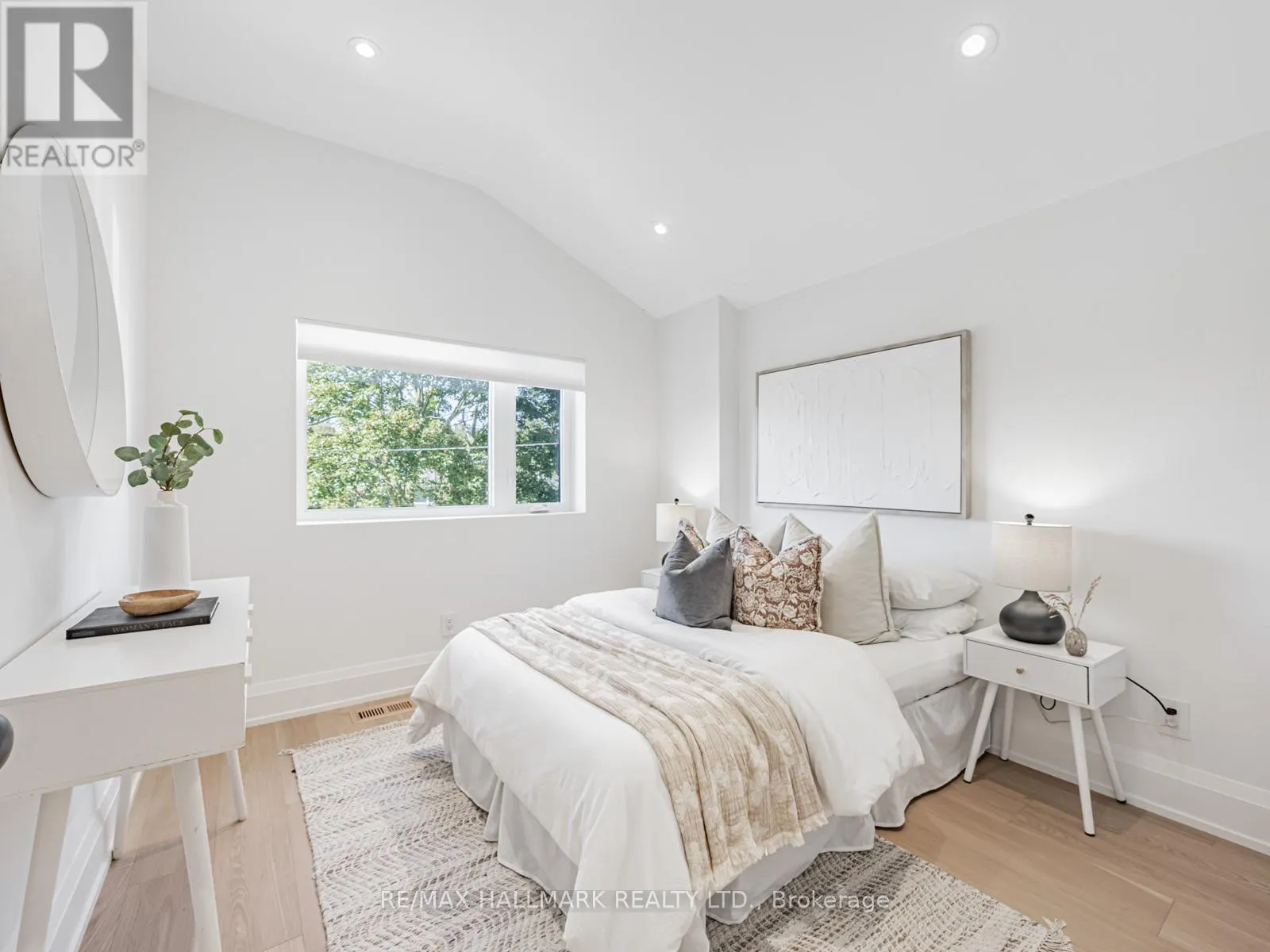 34 LANTANA COURT