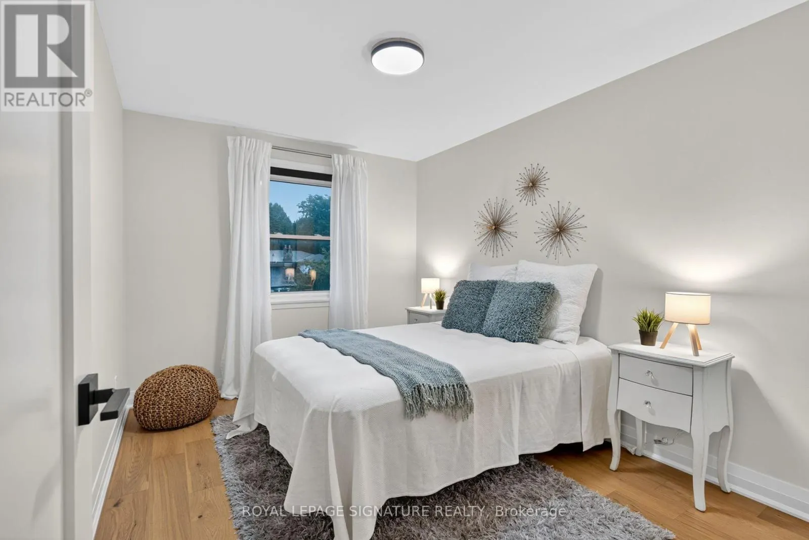3 IPSWICH CRESCENT