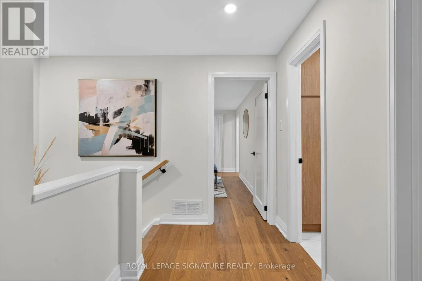 3 IPSWICH CRESCENT