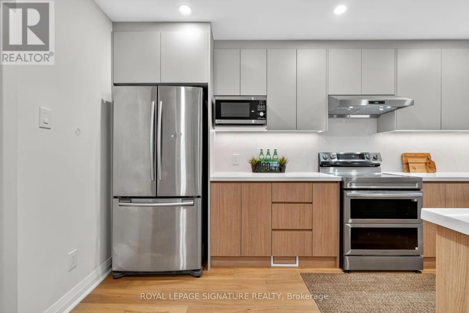 3 IPSWICH CRESCENT