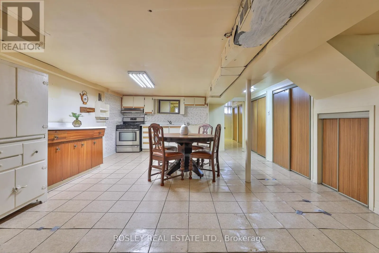 628 MANNING AVENUE