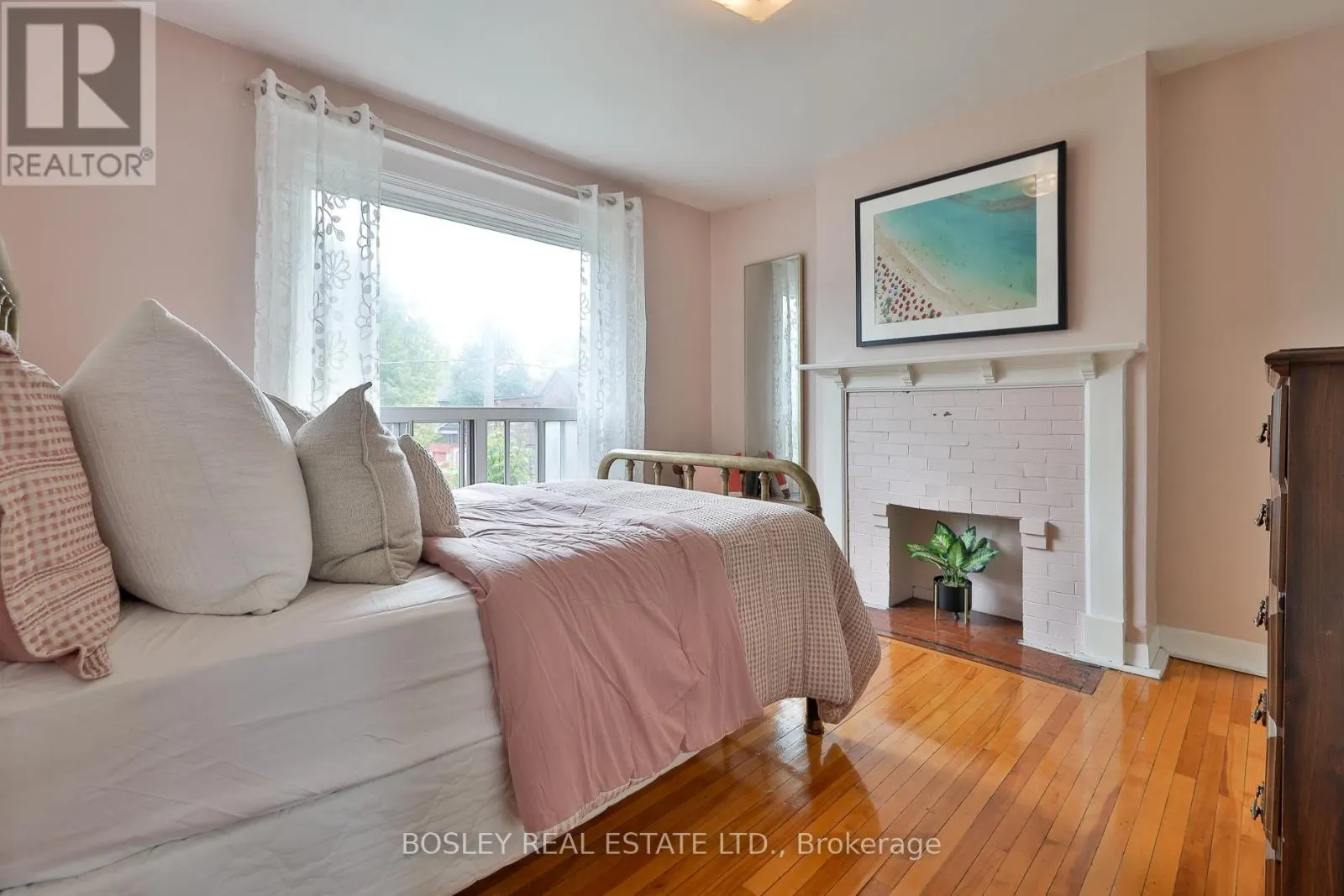 628 MANNING AVENUE
