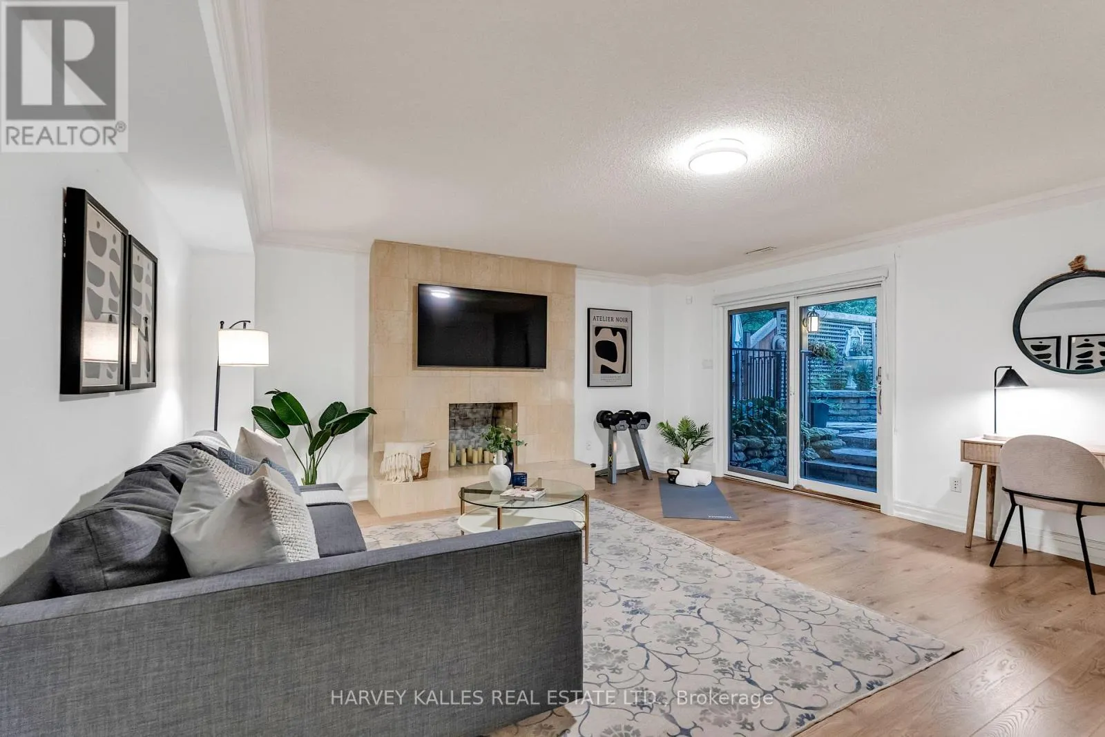 687 SOUDAN AVENUE