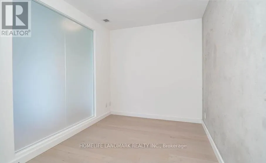 1108 - 81 WELLESLEY STREET E