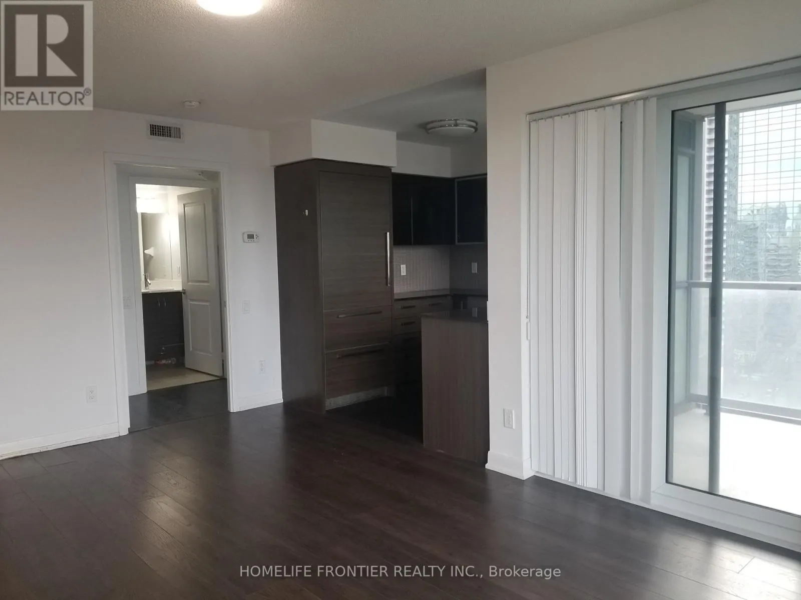 2103 - 5168 YONGE STREET
