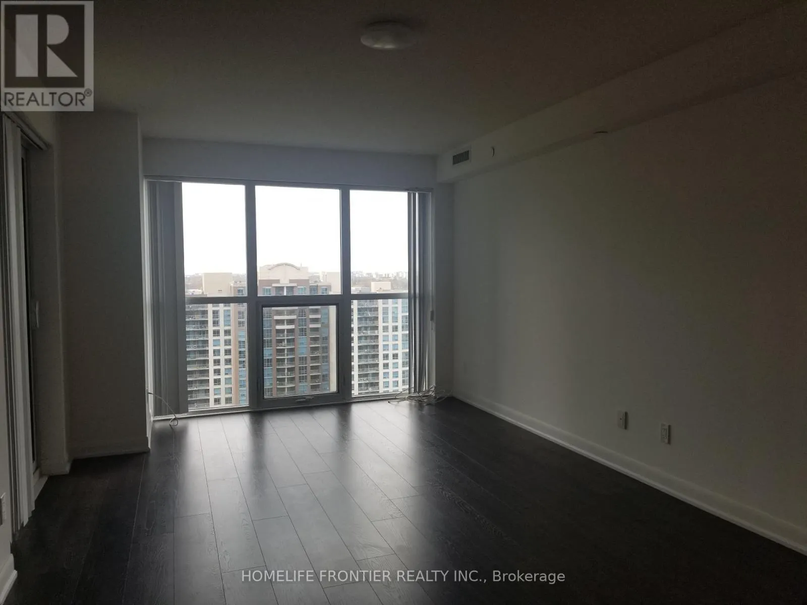 2103 - 5168 YONGE STREET