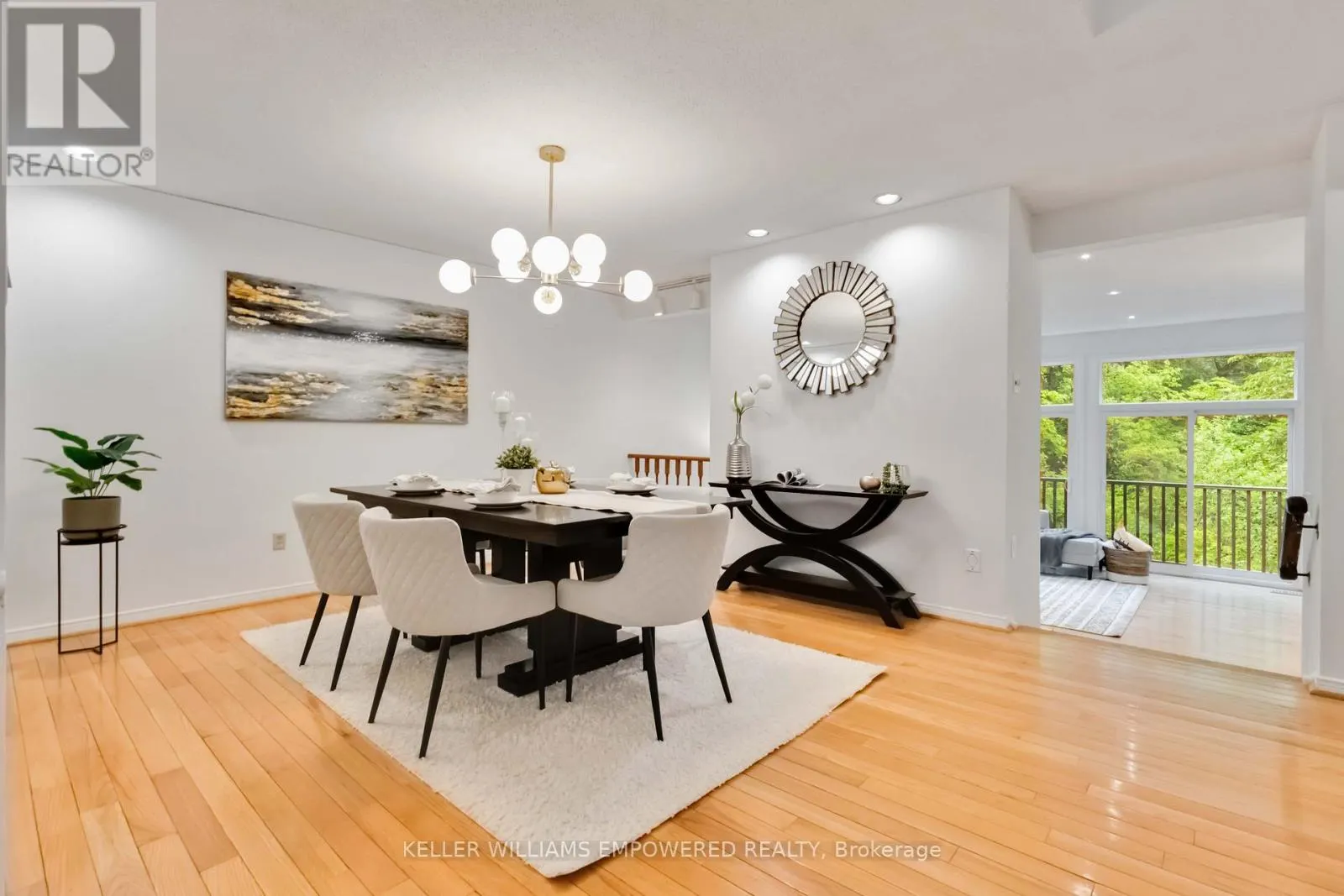 37 RAINBOW CREEKWAY