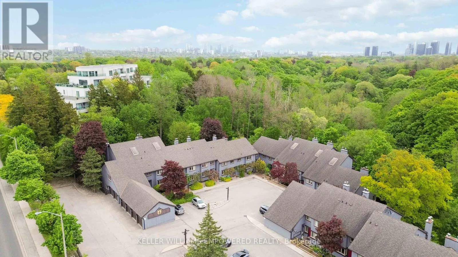 37 RAINBOW CREEKWAY