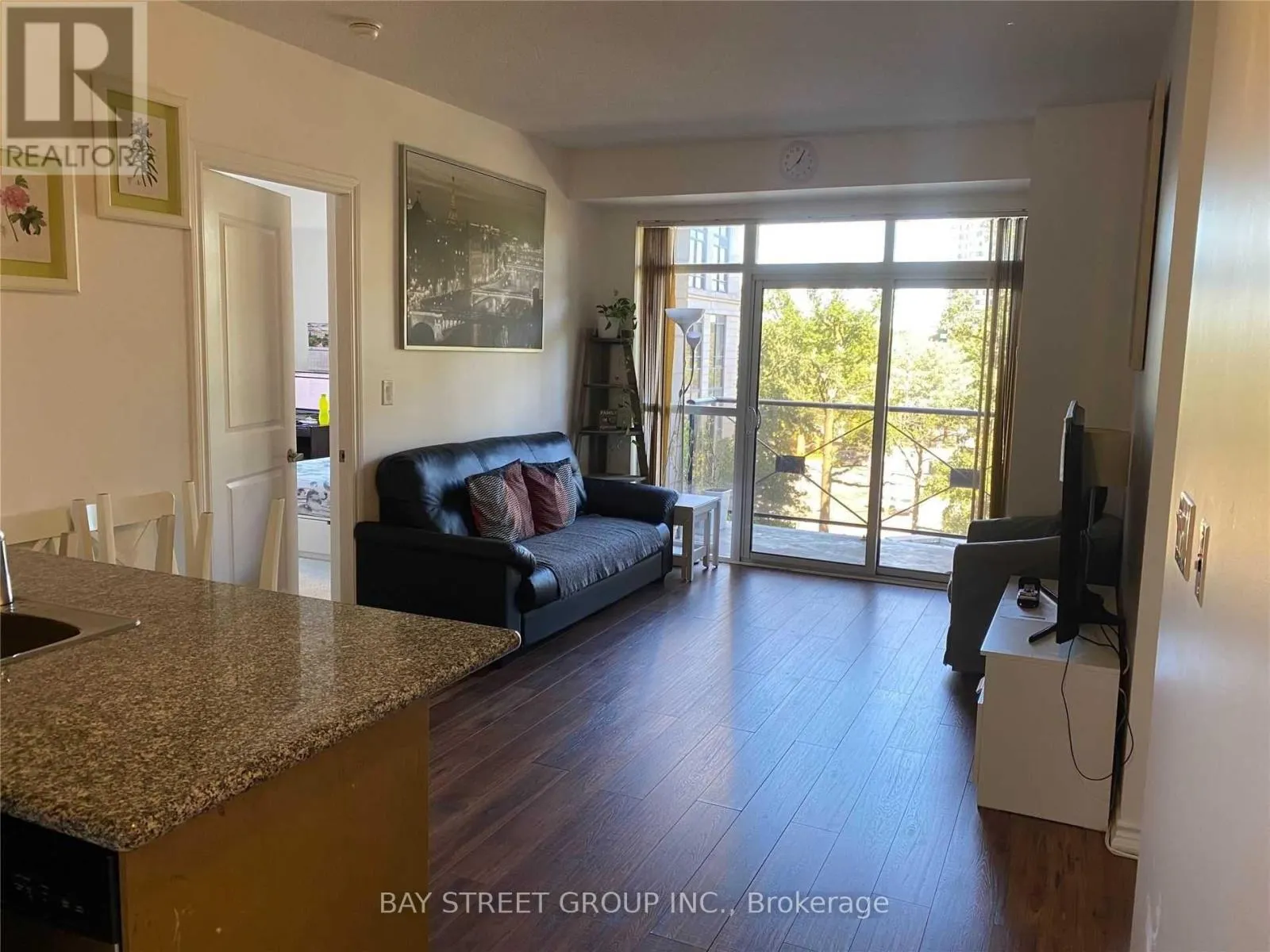 408 - 135 WYNFORD DRIVE