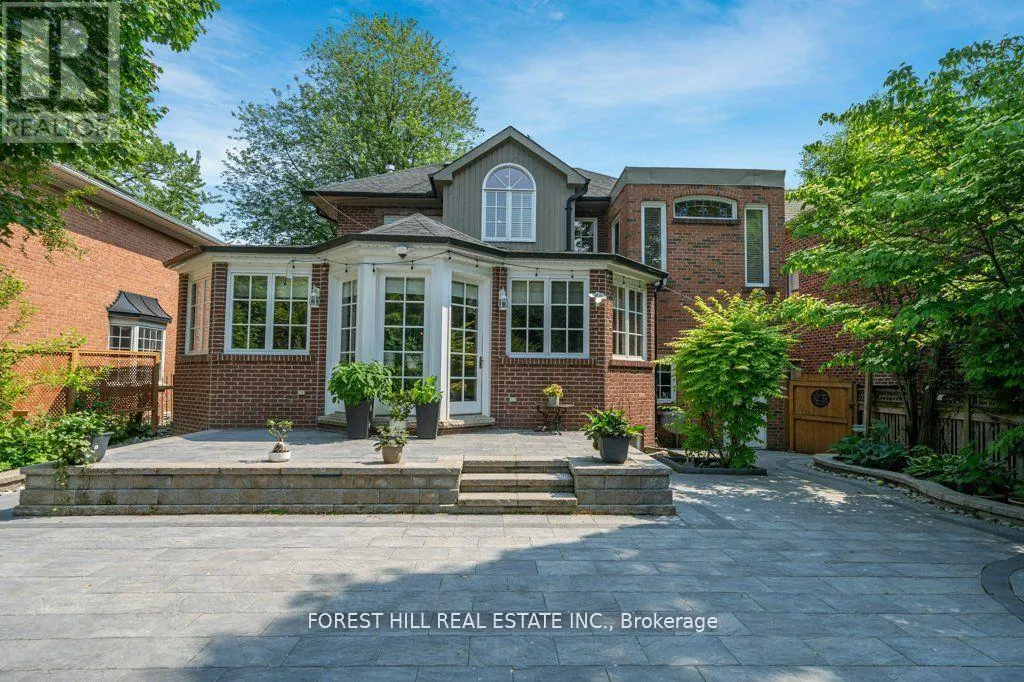 82 BROOKE AVENUE