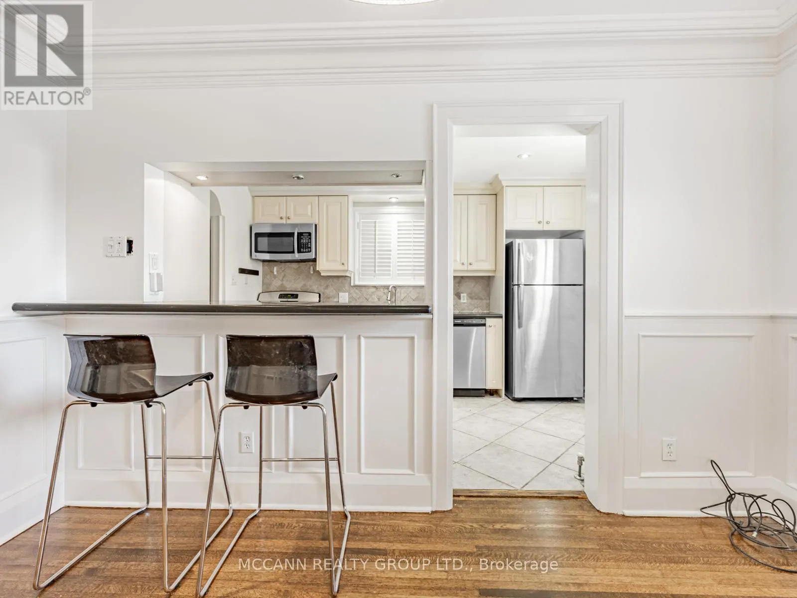 105 RONAN AVENUE