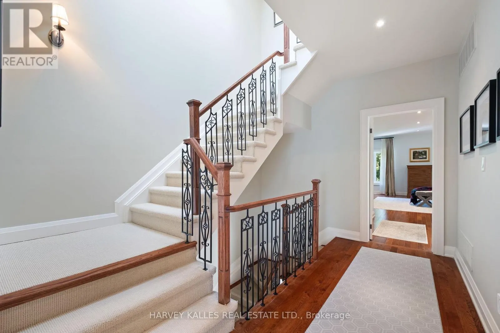 487 SPADINA ROAD