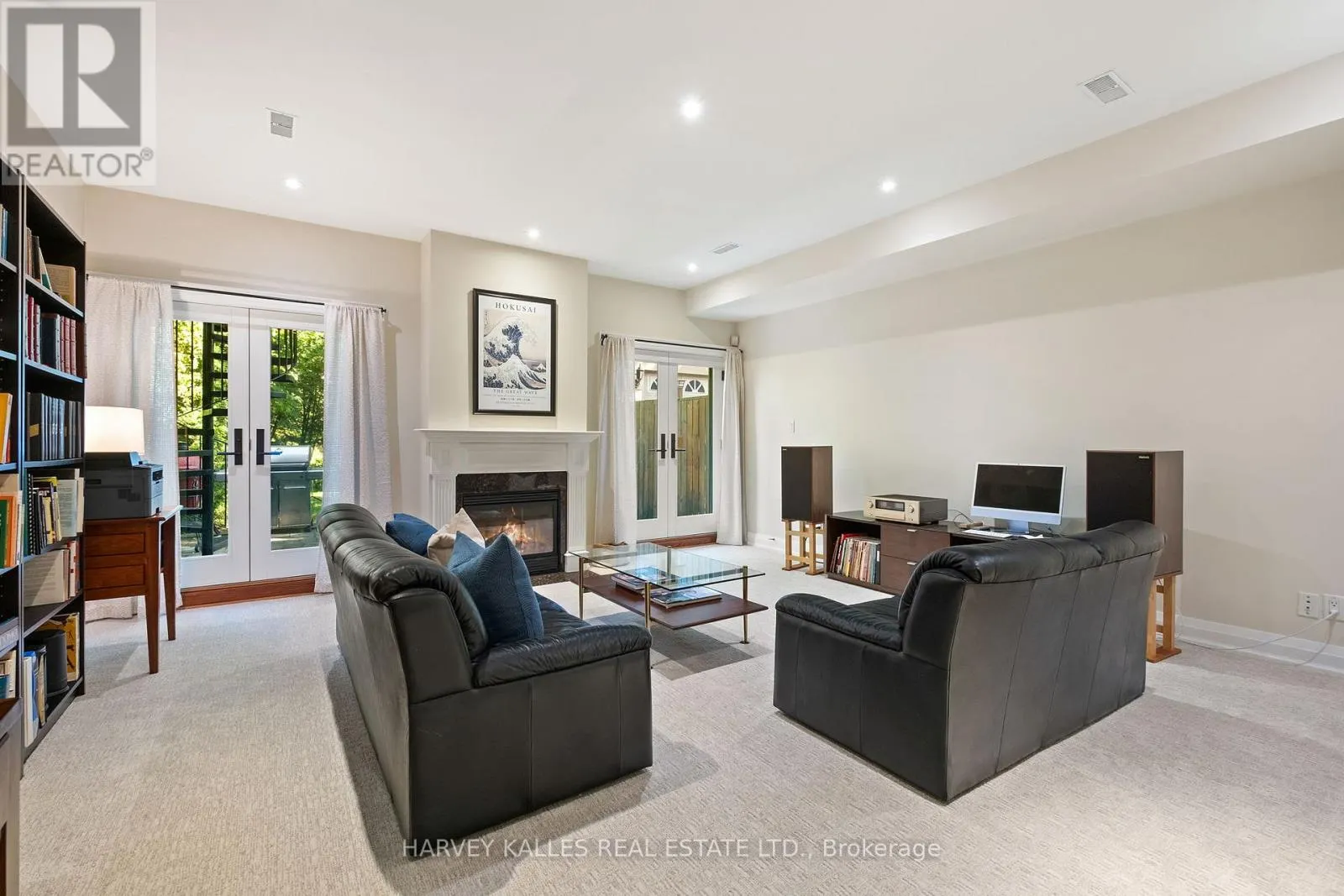 487 SPADINA ROAD