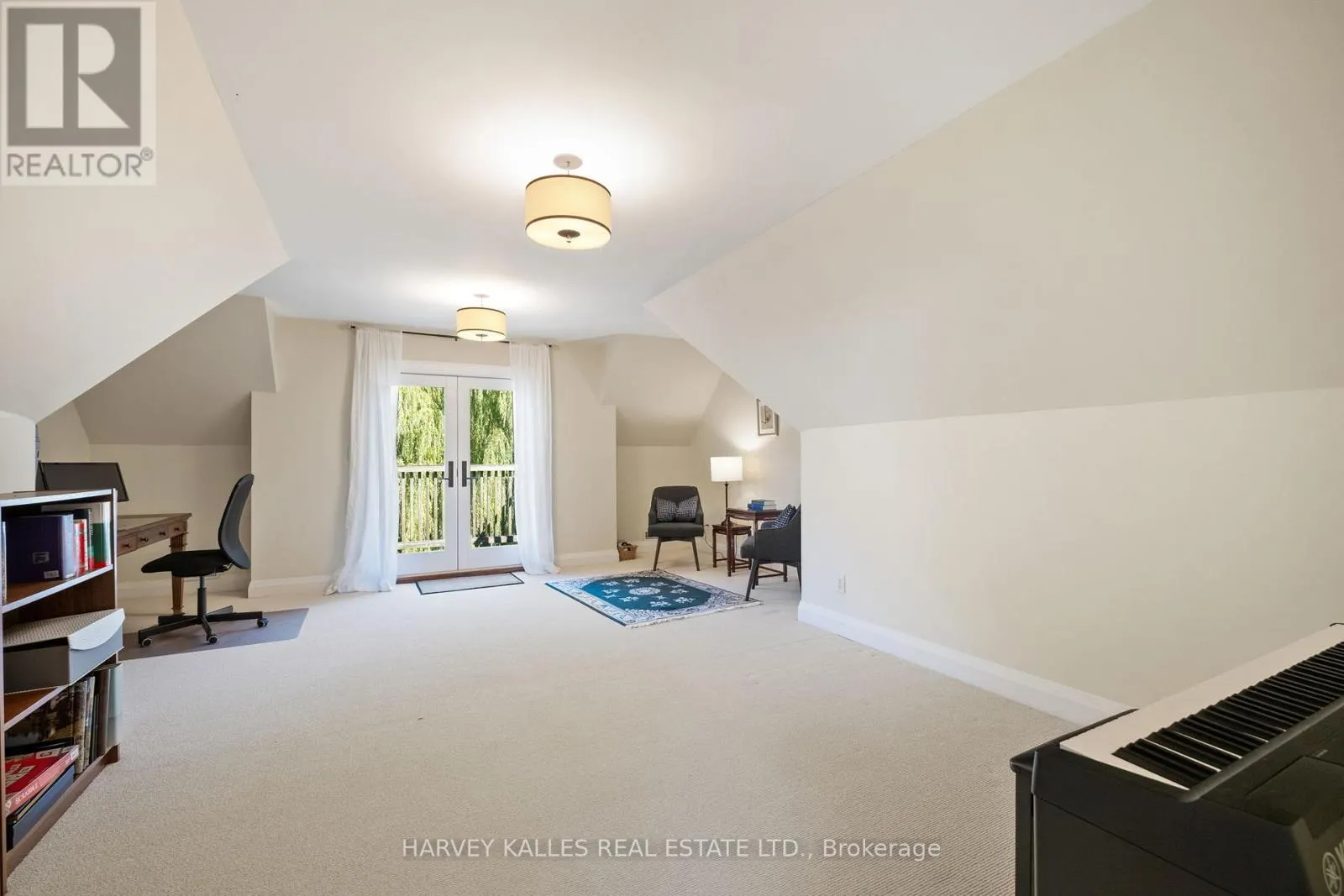 487 SPADINA ROAD