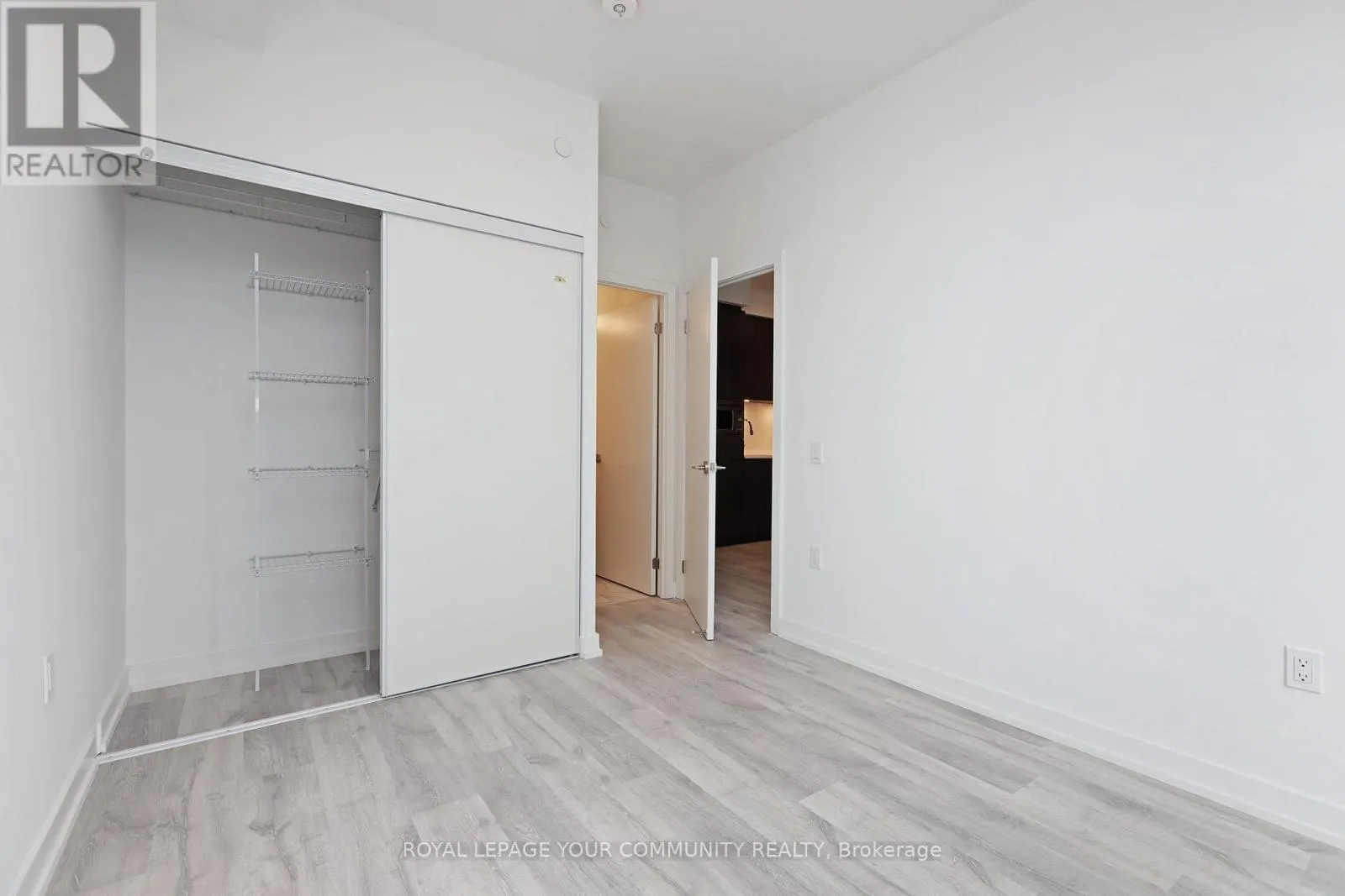 1003 - 8 OLYMPIC GARDEN DRIVE