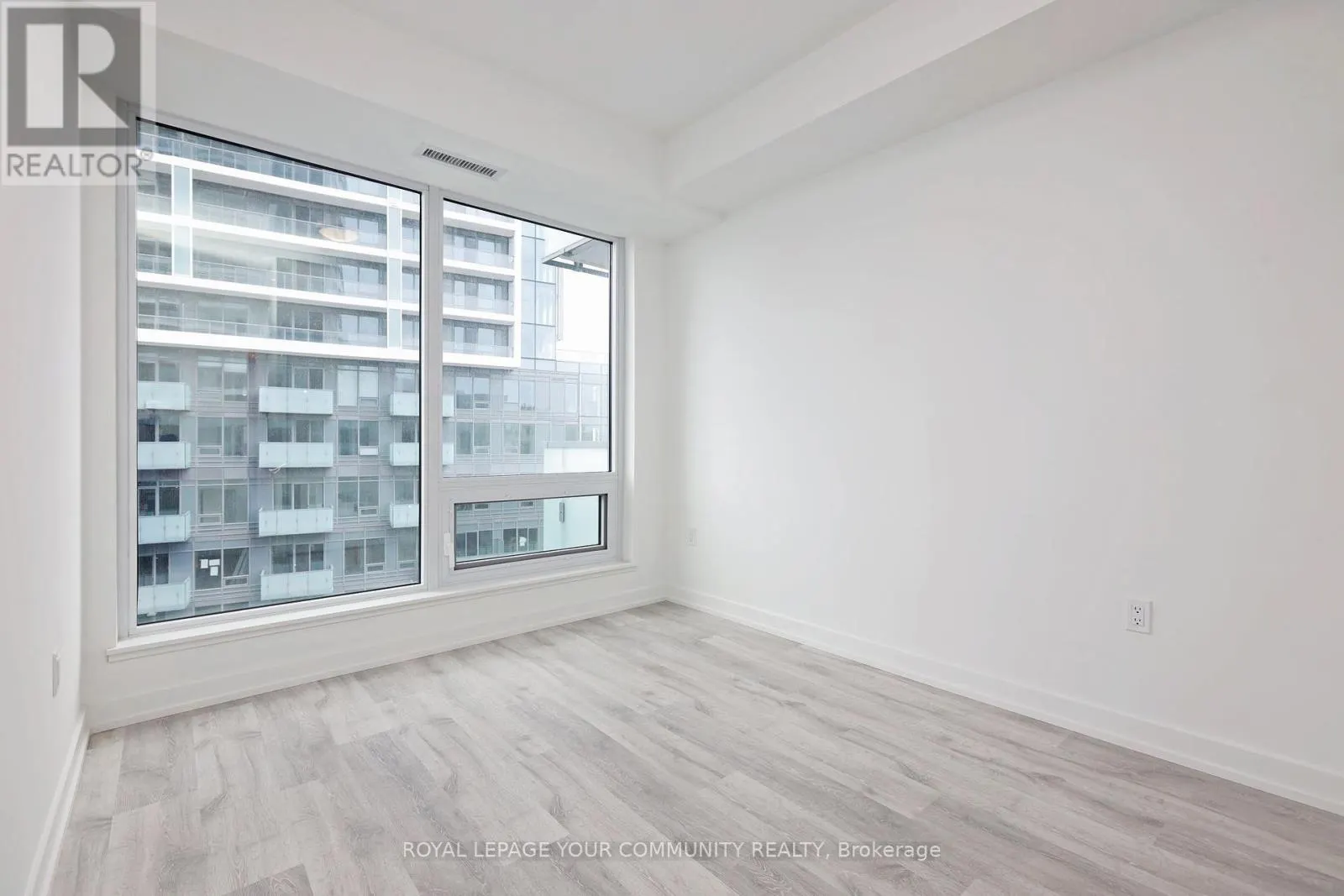 1003 - 8 OLYMPIC GARDEN DRIVE