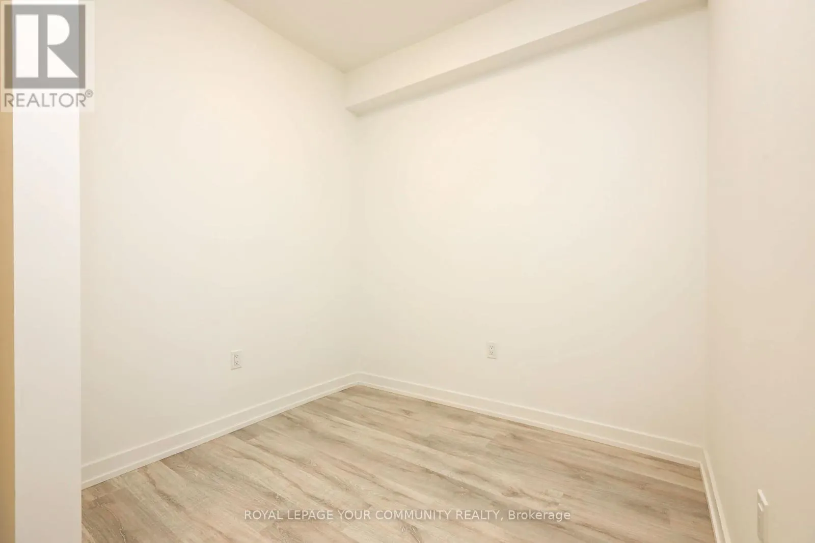1003 - 8 OLYMPIC GARDEN DRIVE