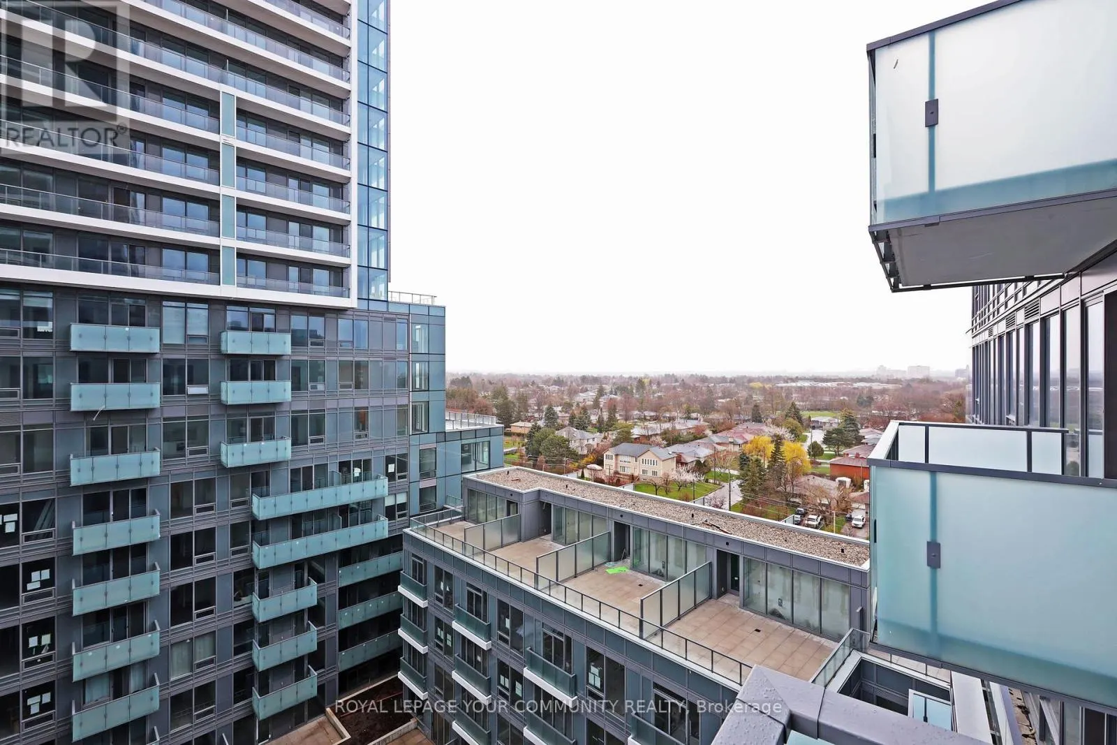 1003 - 8 OLYMPIC GARDEN DRIVE