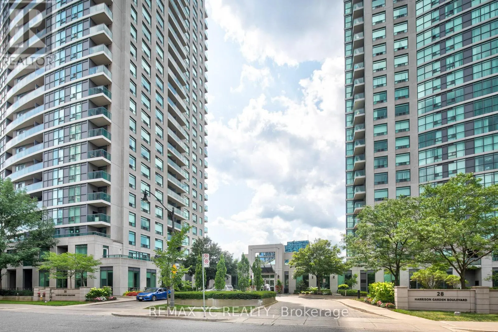 1605 - 28 HARRISON GARDEN BOULEVARD
