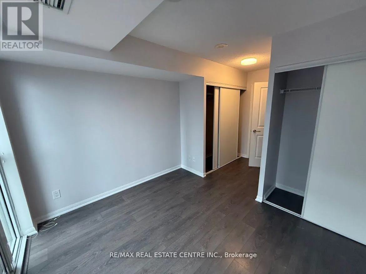 709 - 35 BASTION STREET