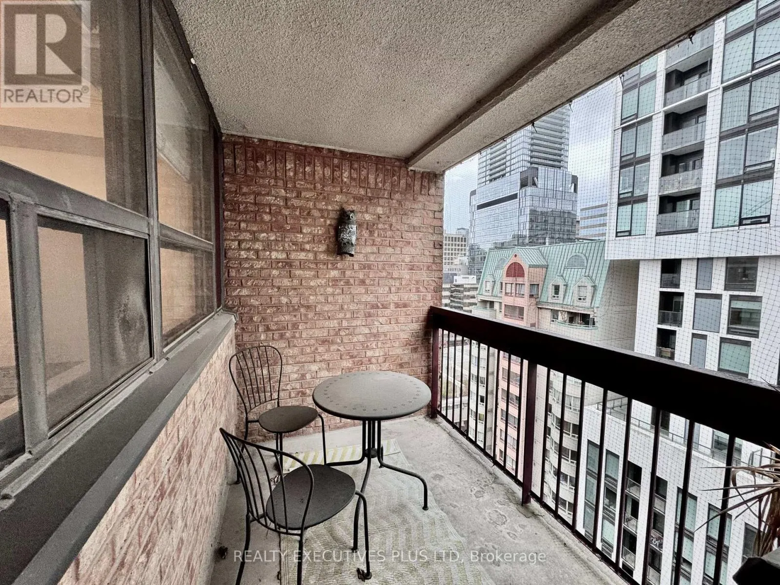 1210 - 120 ST. PATRICK STREET N