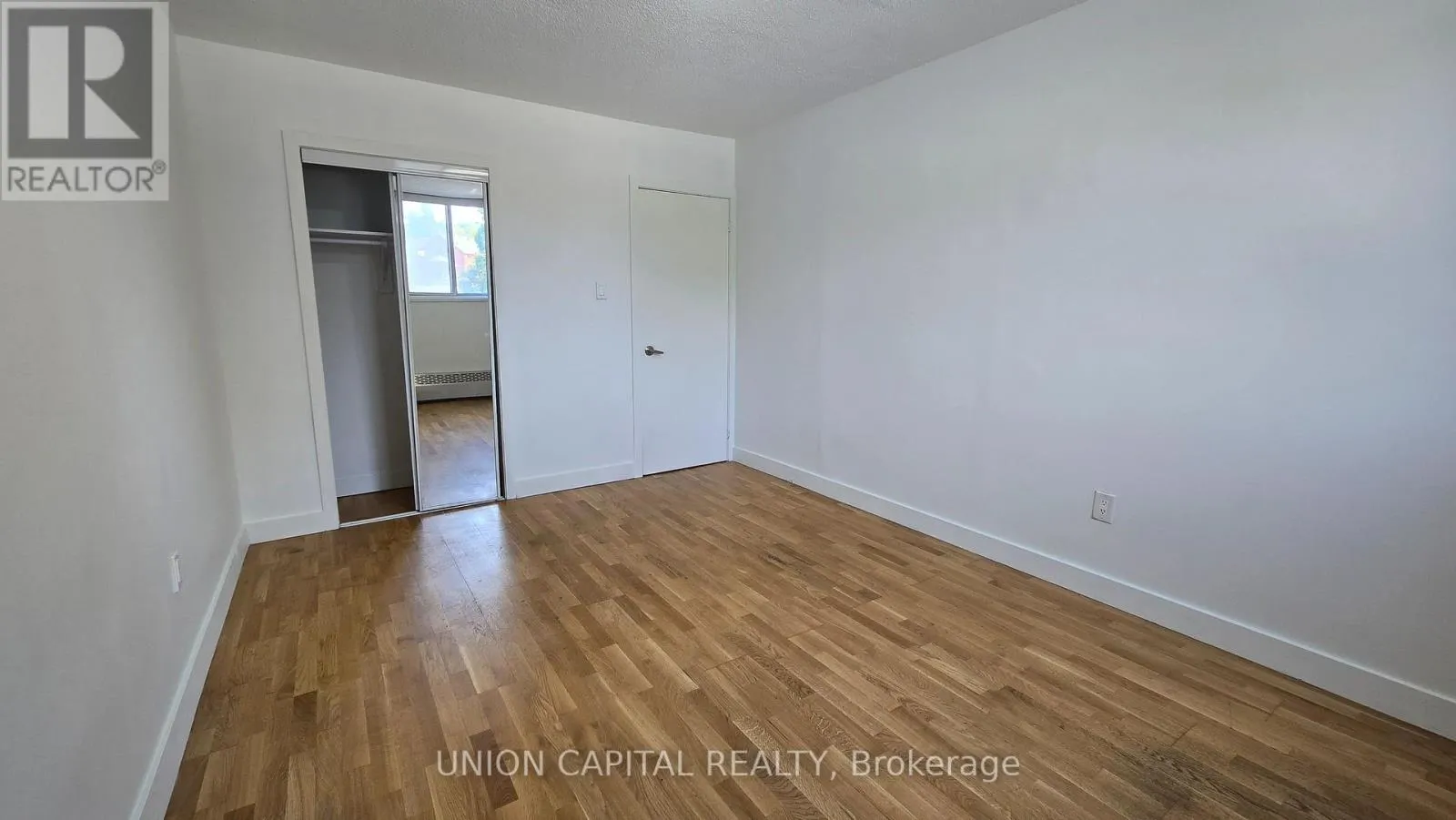 110 - 230 OAK STREET