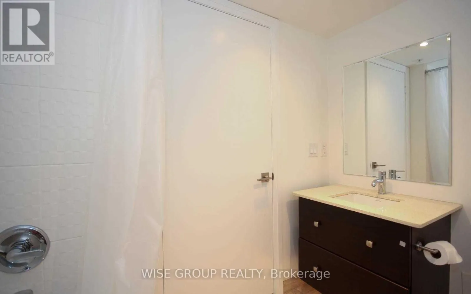 1210 - 565 WILSON AVENUE