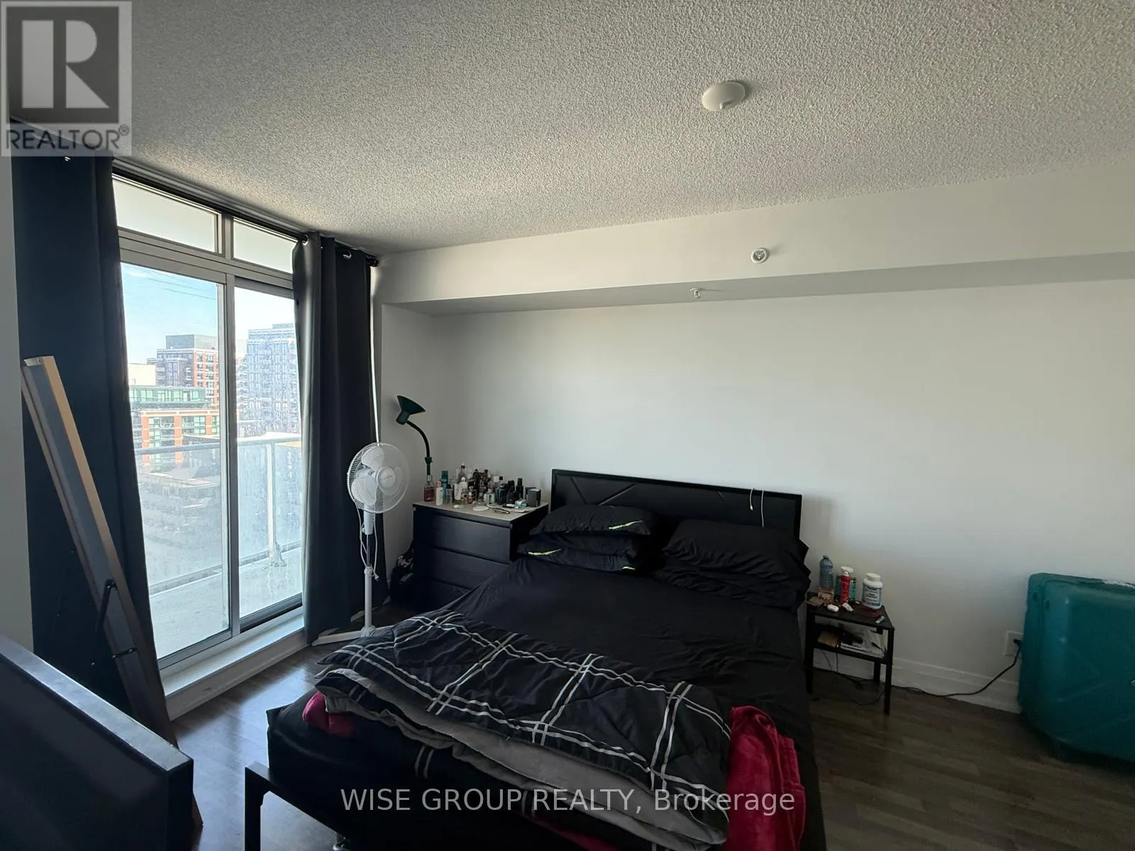 1210 - 565 WILSON AVENUE
