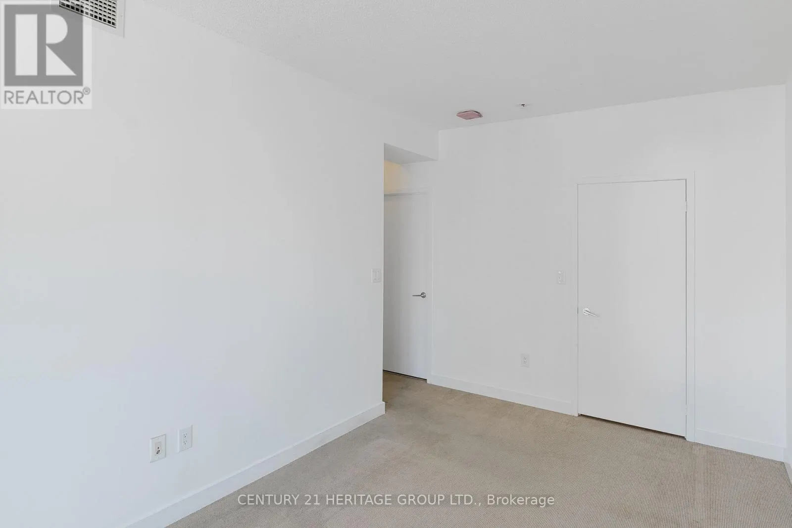 3506 - 15 ICEBOAT TERRACE