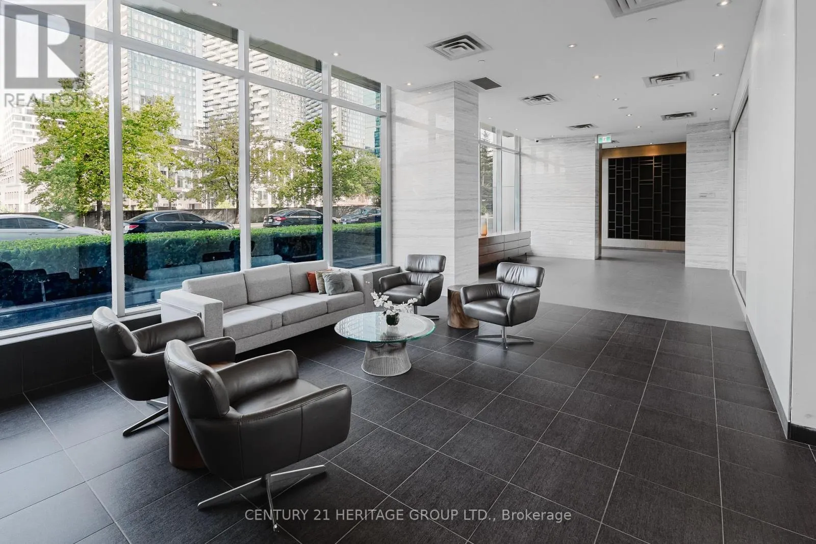 3506 - 15 ICEBOAT TERRACE