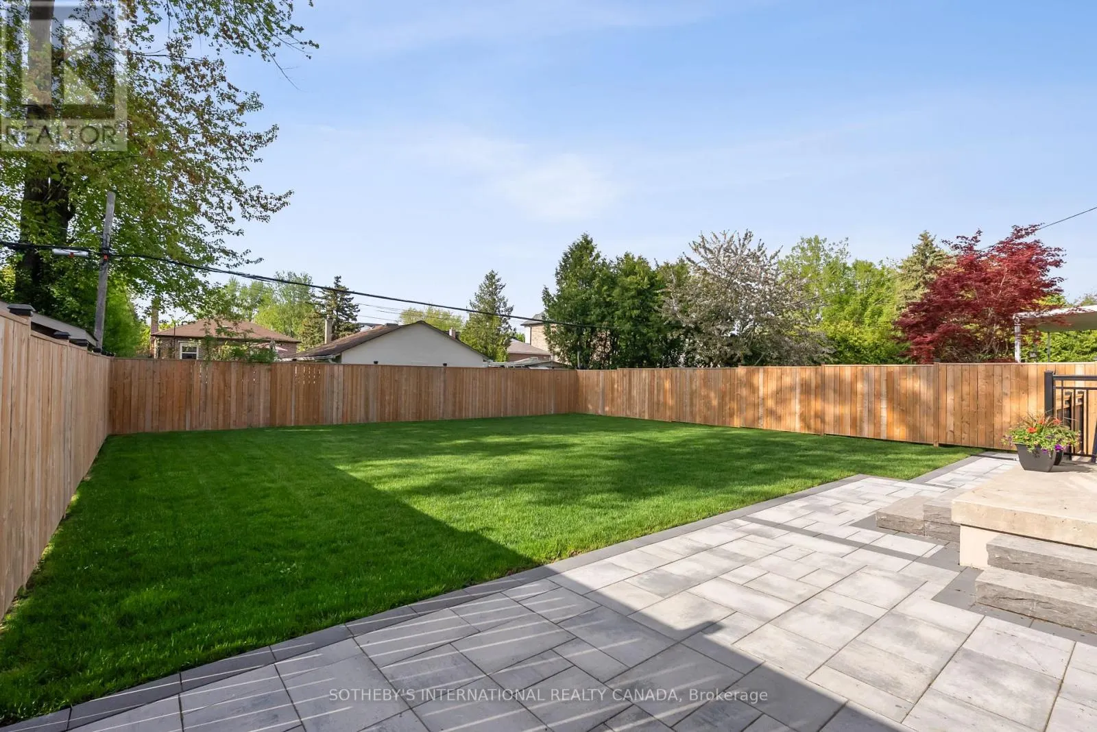 222 CONNAUGHT AVENUE