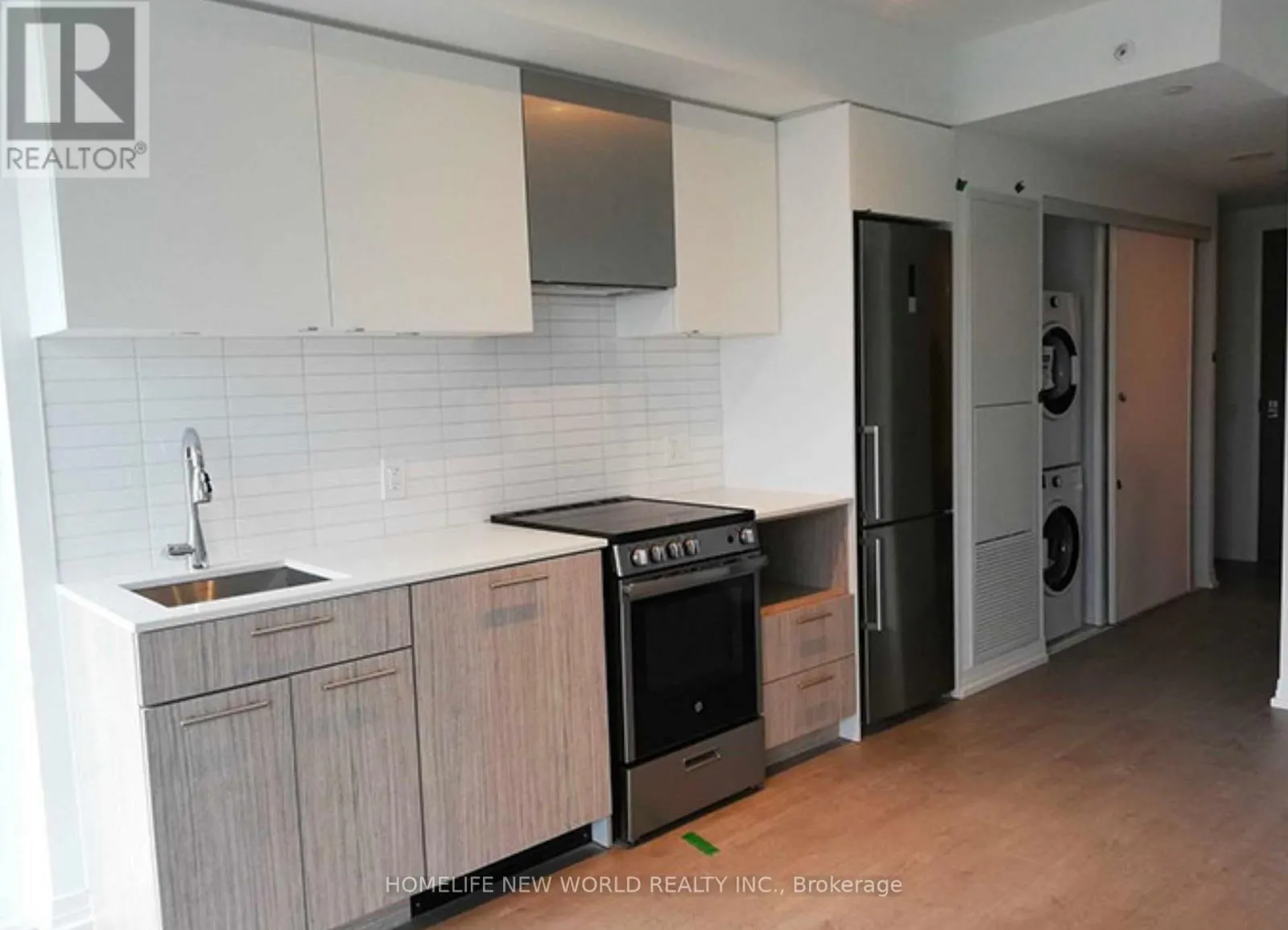 1402 - 251 JARVIS STREET