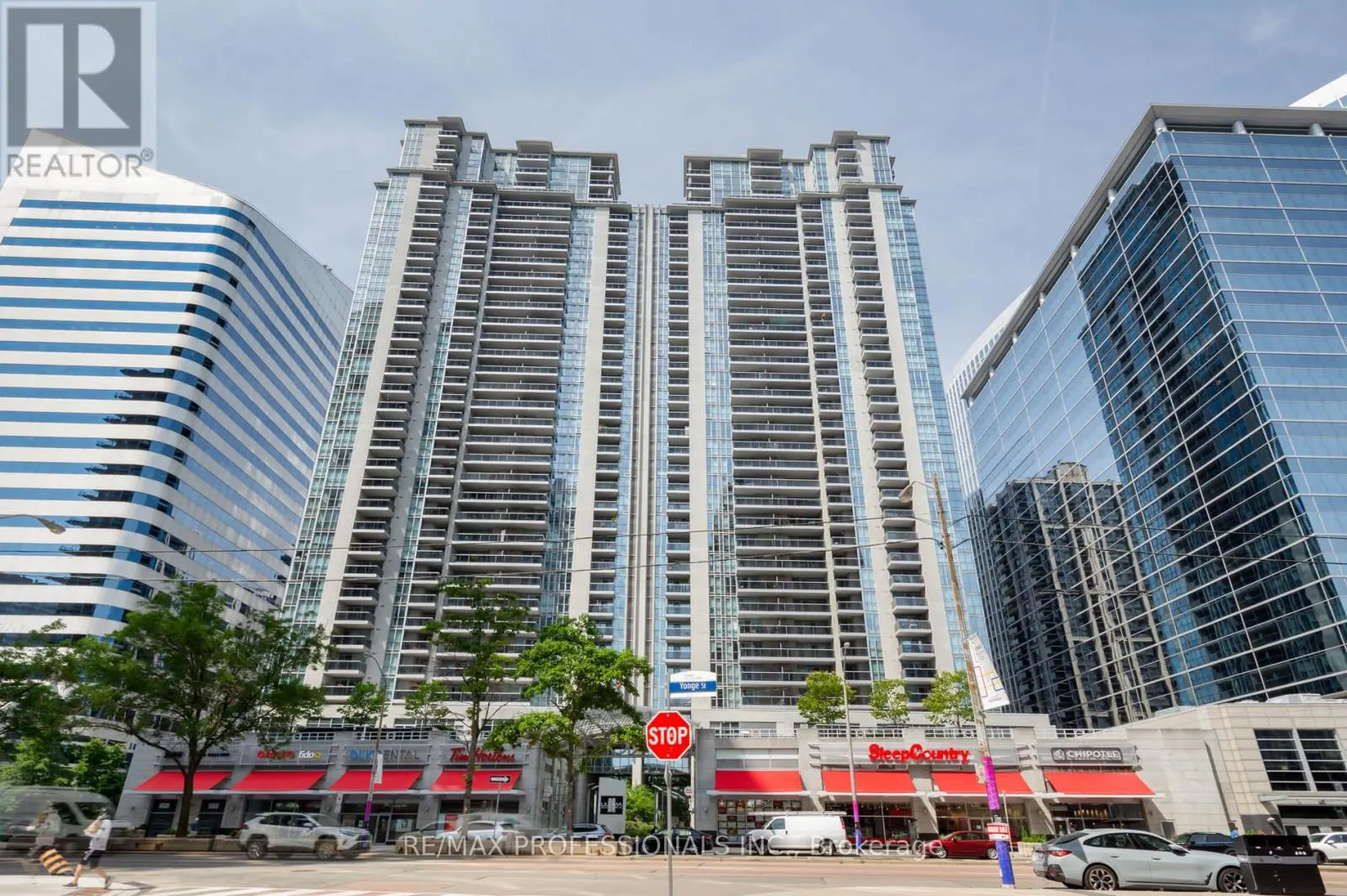 PH 305 - 4978 YONGE STREET